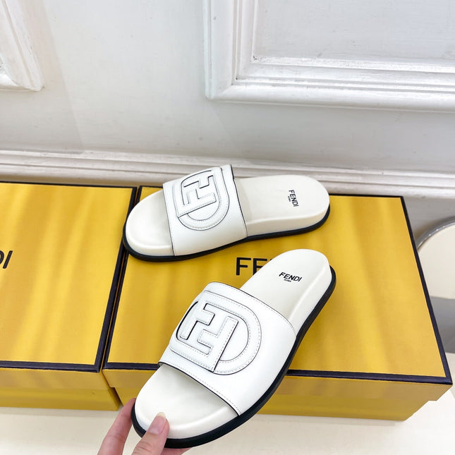 FENDI LOGO SLIDES IN WHITE CALFSKIN