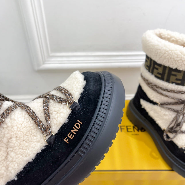 FENDI BOOTS 50MM IN BLACK AND BEIGE SHEARLING AND SUEDE