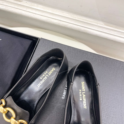 FLAT LOAFERS WITH GOLD CHAIN IN BLACK SMOOTH CALFSKIN