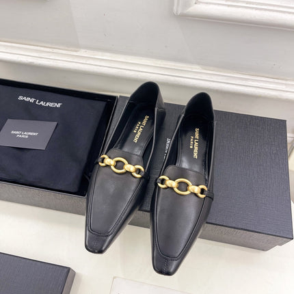 FLAT LOAFERS WITH GOLD CHAIN IN BLACK SMOOTH CALFSKIN