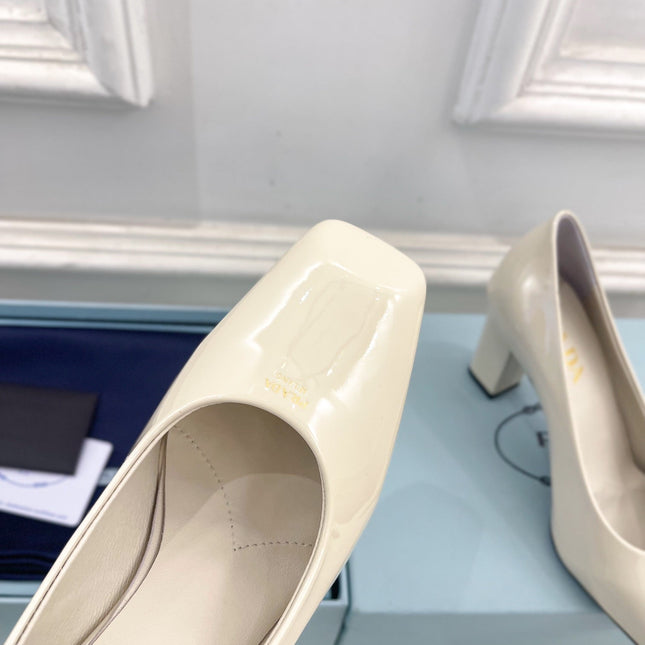 SQUARE TOE HIGH PUMPS IN WHITE GLOSSY CALFSKIN