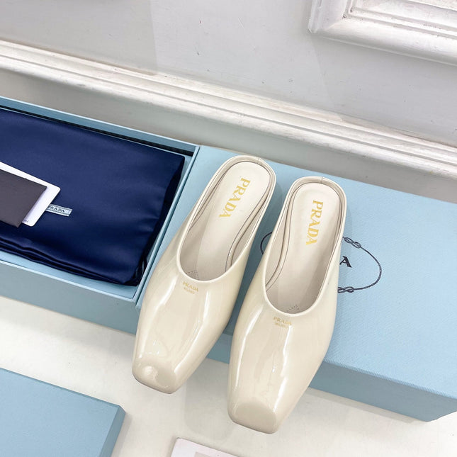 MULES SQUARE TOE IN WHITE SHINY CALFSKIN