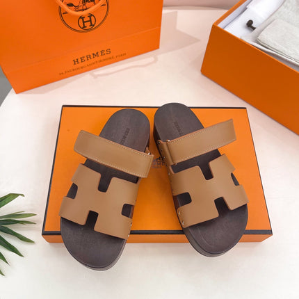 KOS CLOG IN PEANUT BROWN CALFSKIN