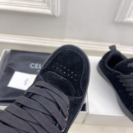 HUNTINGTON LOW LACE-UP SNEAKER IN BLACK SUEDE AND MESH