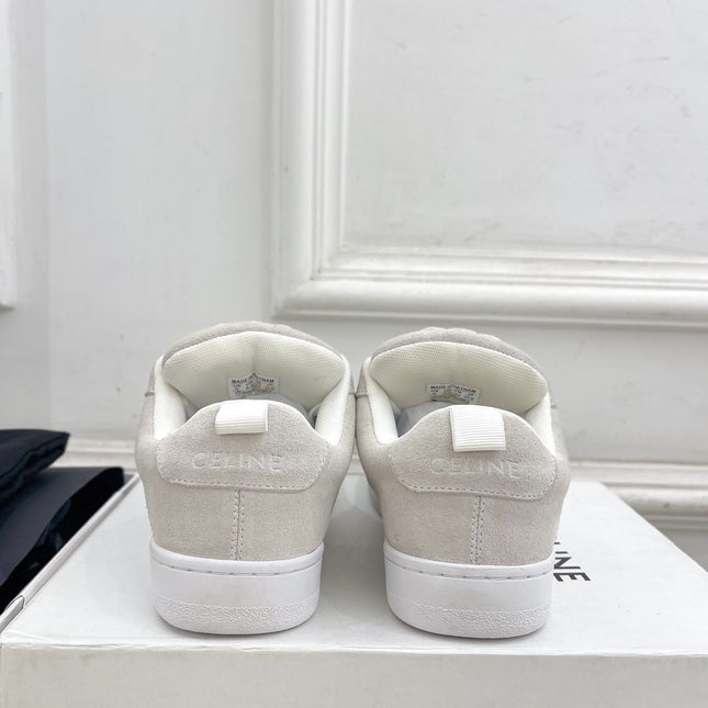 HUNTINGTON LOW LACE-UP SNEAKER IN PALE GRAY SUEDE AND MESH