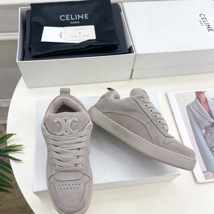 HUNTINGTON LOW LACE-UP SNEAKER IN PASTEL GRAY SUEDE AND MESH