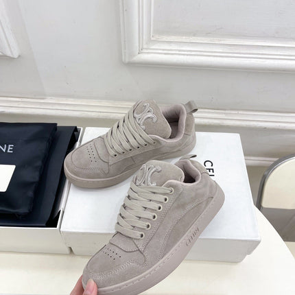 HUNTINGTON LOW LACE-UP SNEAKER IN PASTEL GRAY SUEDE AND MESH