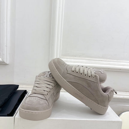 HUNTINGTON LOW LACE-UP SNEAKER IN PASTEL GRAY SUEDE AND MESH