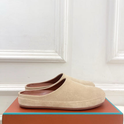 LP 25S MULES IN WARM BEIGE SUEDE