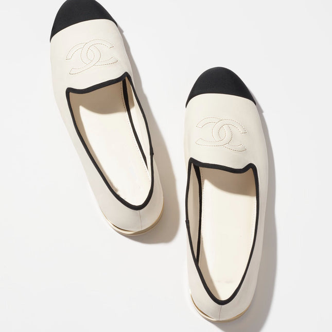 MOCCASINS WHITE BLACK LAMBSKIN