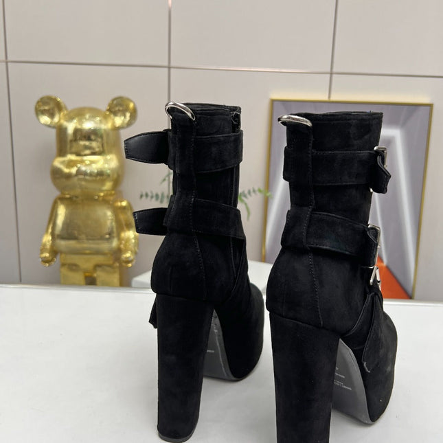 SL ANKLE BUCKLE BOOT PLATFORM BLACK SUEDE