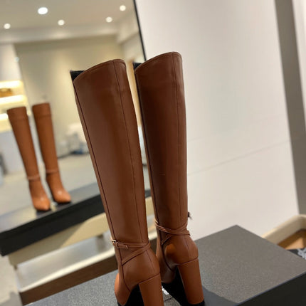 YSL 25S HIGH-HEEL KNEE-HIGH BOOTS 95 MM IN RUST BROWN LAMBSKIN
