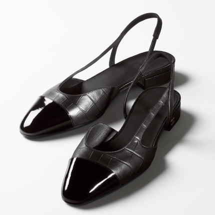 SLINGBACKS BLACK CALFSKIN PATENT