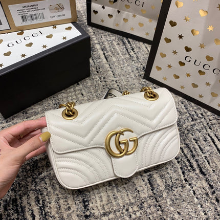 GG Marmont 22cm White Calfskin Gold Hardware