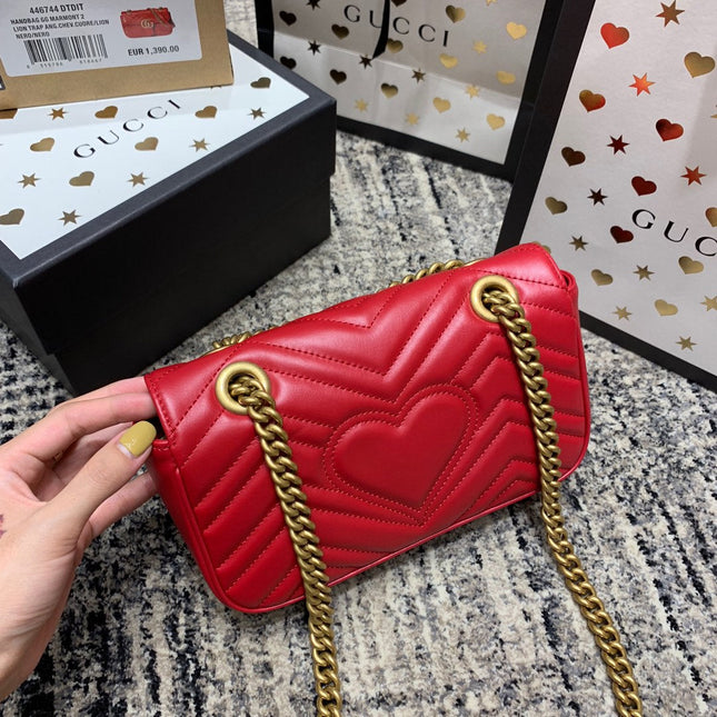 GG Marmont 22cm Red Calfskin Gold Hardware