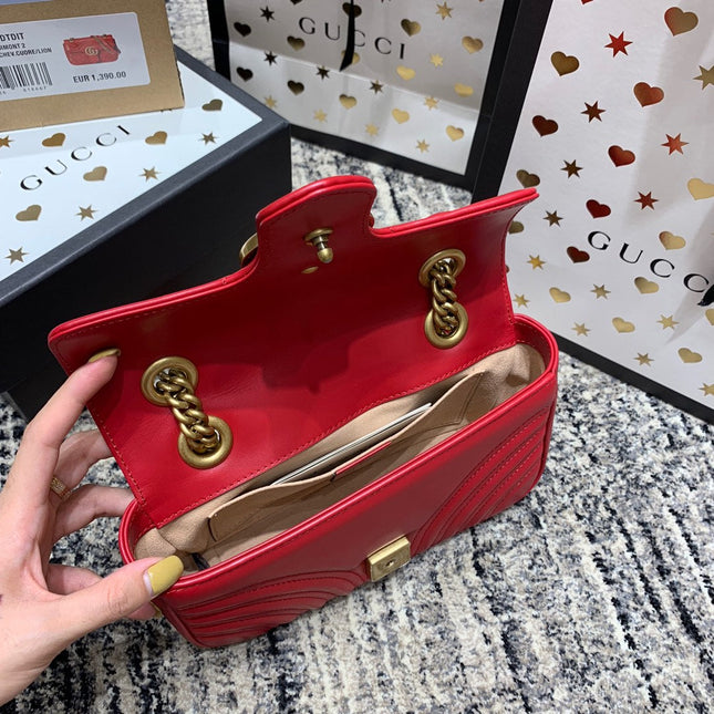 GG Marmont 22cm Red Calfskin Gold Hardware