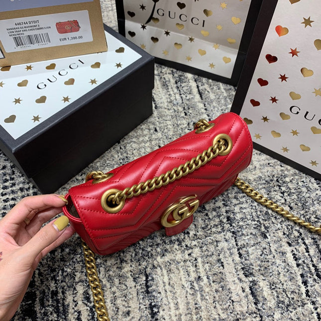 GG Marmont 22cm Red Calfskin Gold Hardware