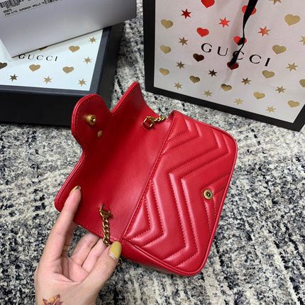 GG Marmont Mini 16.5cm Red Calfskin Gold Hardware