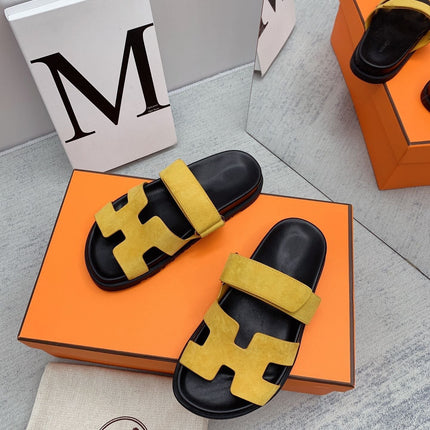 Chypre Sandal Yellow